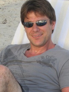 American men looking for love
